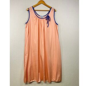 ONLY NECESSITIES  Vintage Peach Nylon Nightgown L Double Strap Bow Detail